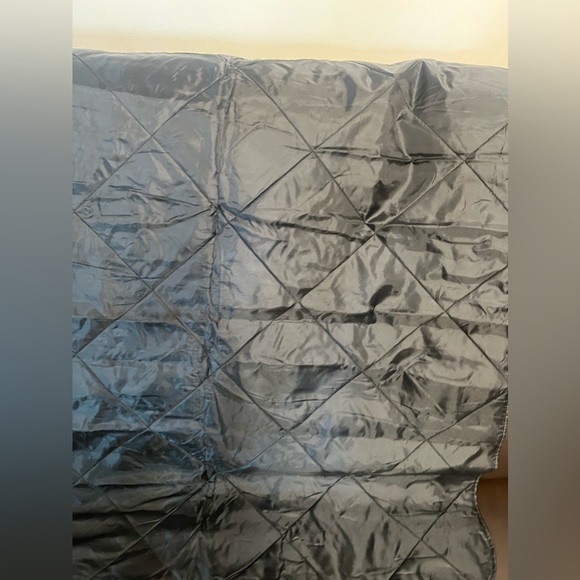 Victorias Secret Packable Blanket Nautical Beach
Picnic Blanket Size 52X57 VS - Picture 15 of 16